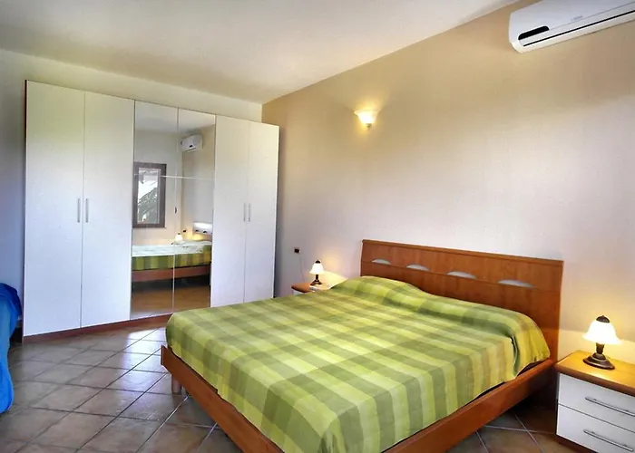 Le Villette Di Capo Testa